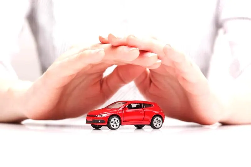 Jakie dokumenty są niezbędne do ubezpieczenia samochodu?