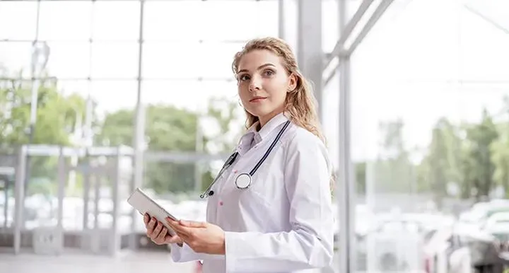 Jakie są koszty ubezpieczenia w Polsce? Przewodnik dla początkujących