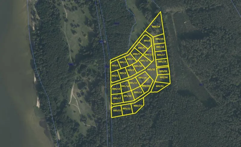 Jakie zasady podatkowe obowiązują przy sprzedaży działki budowlanej?