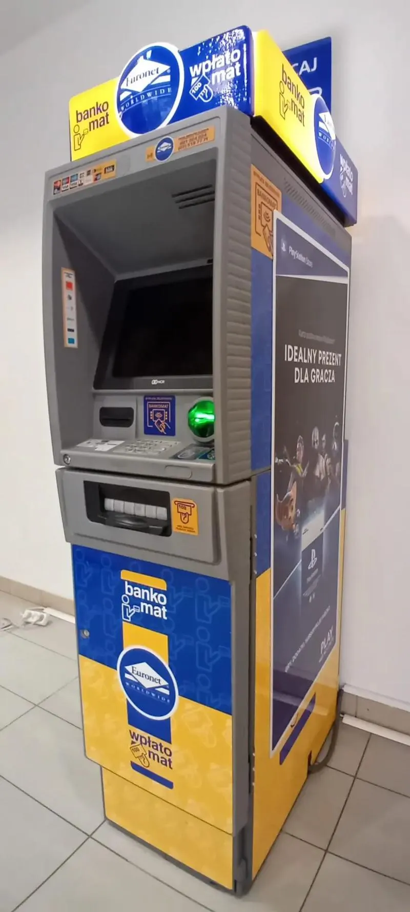 Bezpieczeństwo transakcji w bankomacie