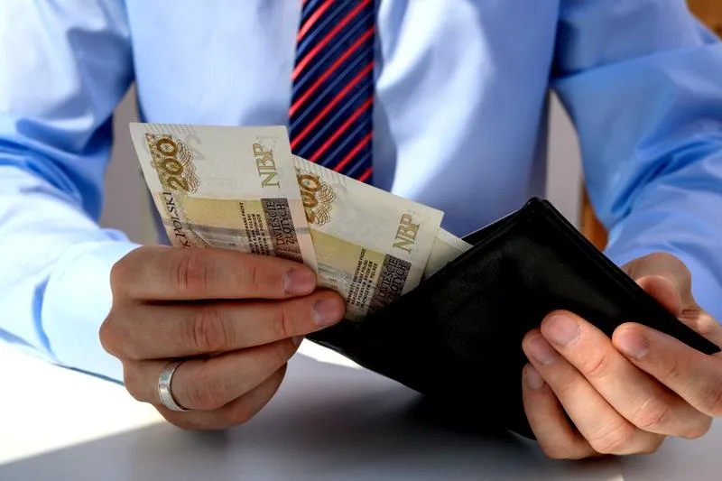 Sprzedaż na Allegro bez podatku