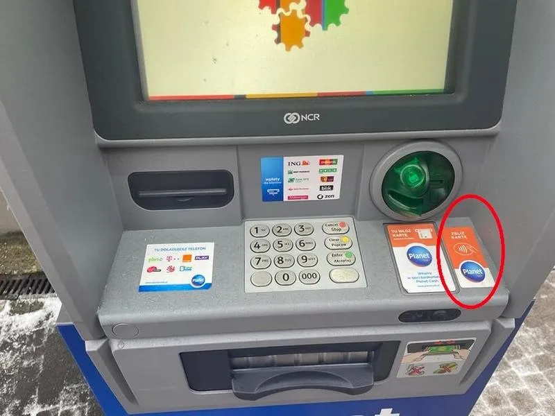 Wypłata gotówki bez karty
