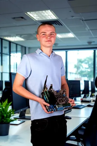 Zarobki technika informatyka